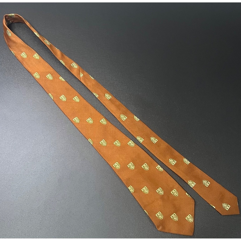 Vintage 1960s/70s Golden Clasp by Prince Consort Mens Tie Shield and Lion